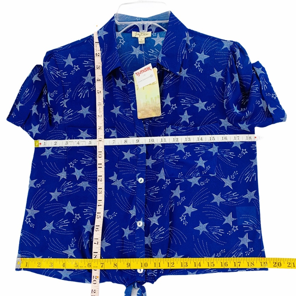 Cropped & Sheer Shooting Star Blouse - Picture 7 of 10
